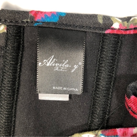 Alivia Simone Plus Size Corset Top, Size 4X - Picture 8 of 10